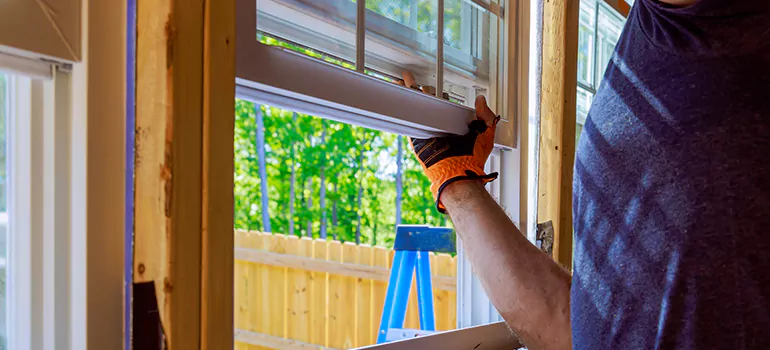 >Bay Window Curtain Rail Track in Deerfield Beach, FL