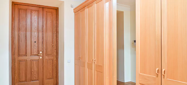 Glass Closet Door Repair in Deerfield Beach, FL
