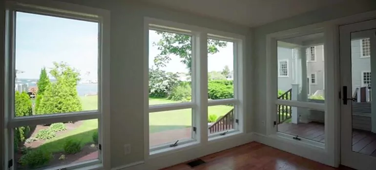 Double-hung Window Repair in Deerfield Beach, FL