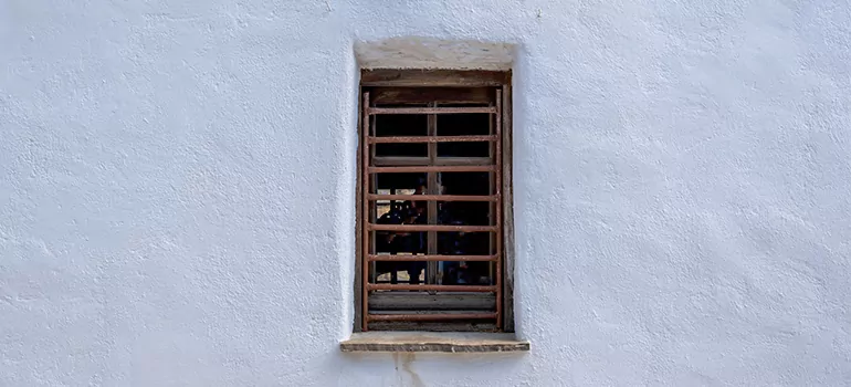 Residential Accordion Door Repair in Deerfield Beach, FL